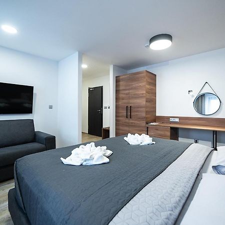 Lidovy Dum Opava Hotel Ngoại thất bức ảnh